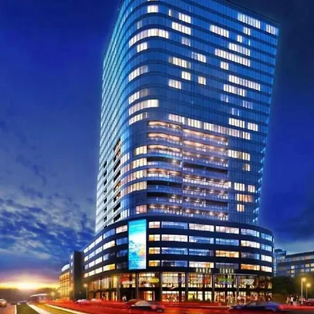 Hanza Tower Gold 26 Sauna & Pool & 公寓